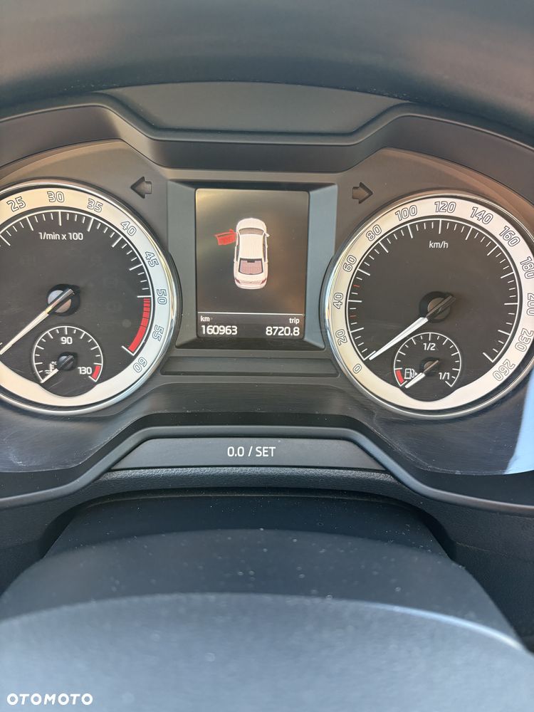 Skoda Octavia 1.6 TDI Ambition - 12