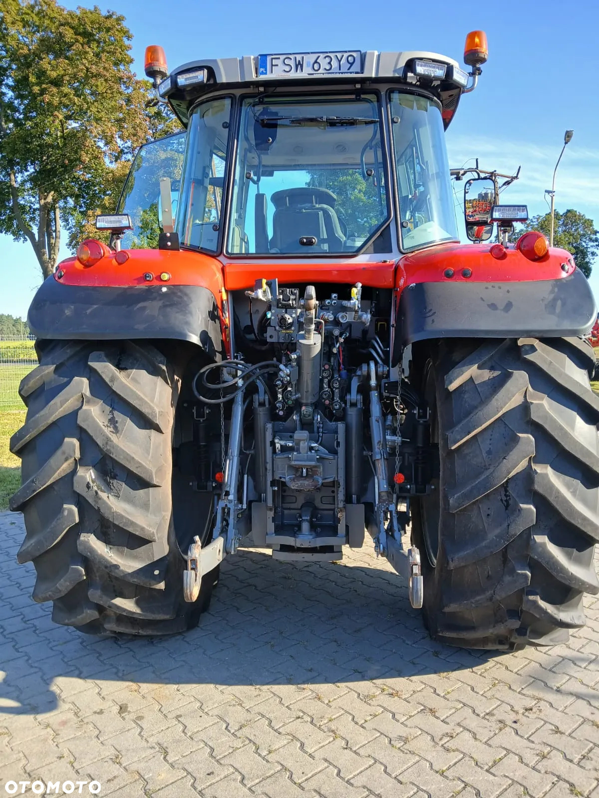Massey Ferguson 7S.180 - 7