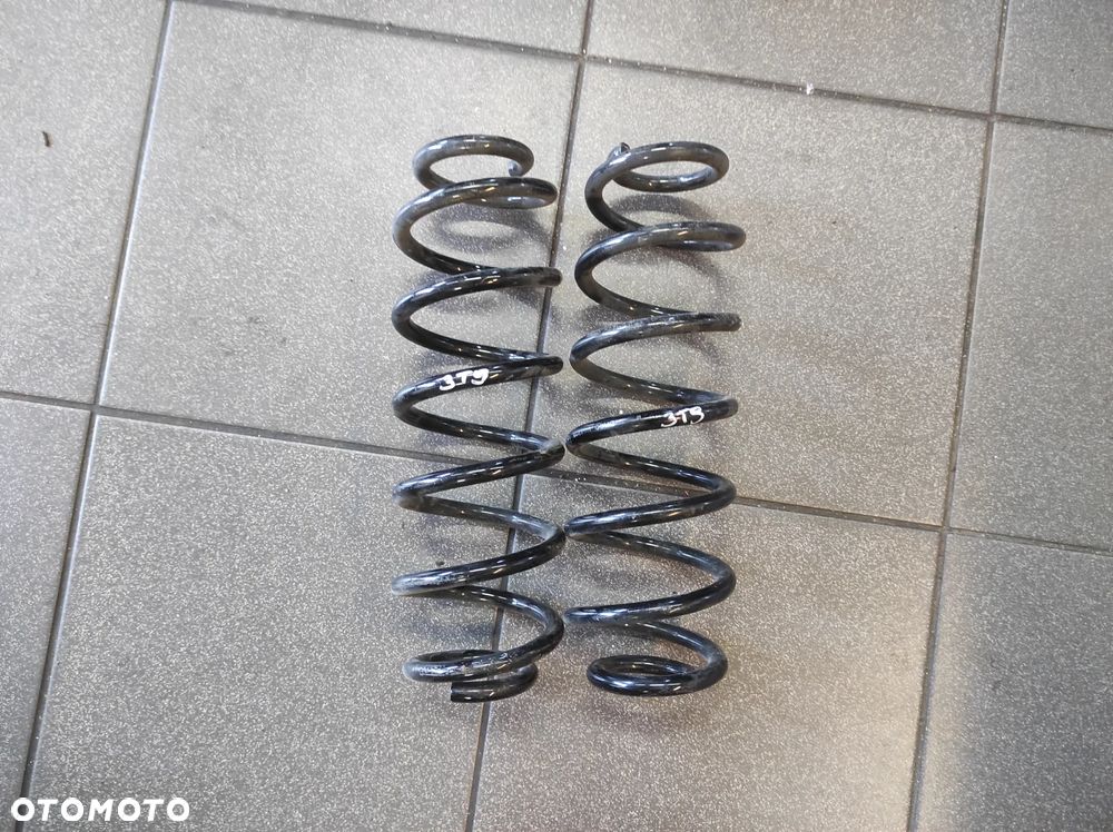 SKODA SUPERB 2 KOMBI SPRĘŻYNY SPRĘŻYNA TYŁ TYLNE KOMPLET WYSYŁKA !!!!! - 1