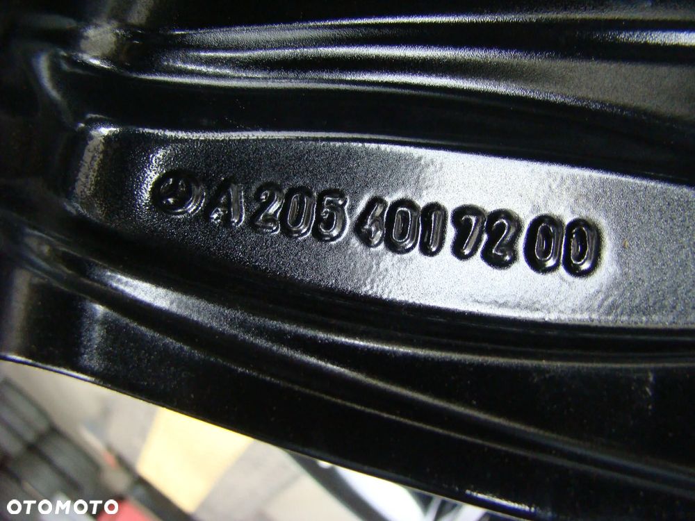 a318 5x112 Mercedes-Benz AMG C43 C-klasa W205 7,5jx18 et33 i 8,5jx18 et49 - 10