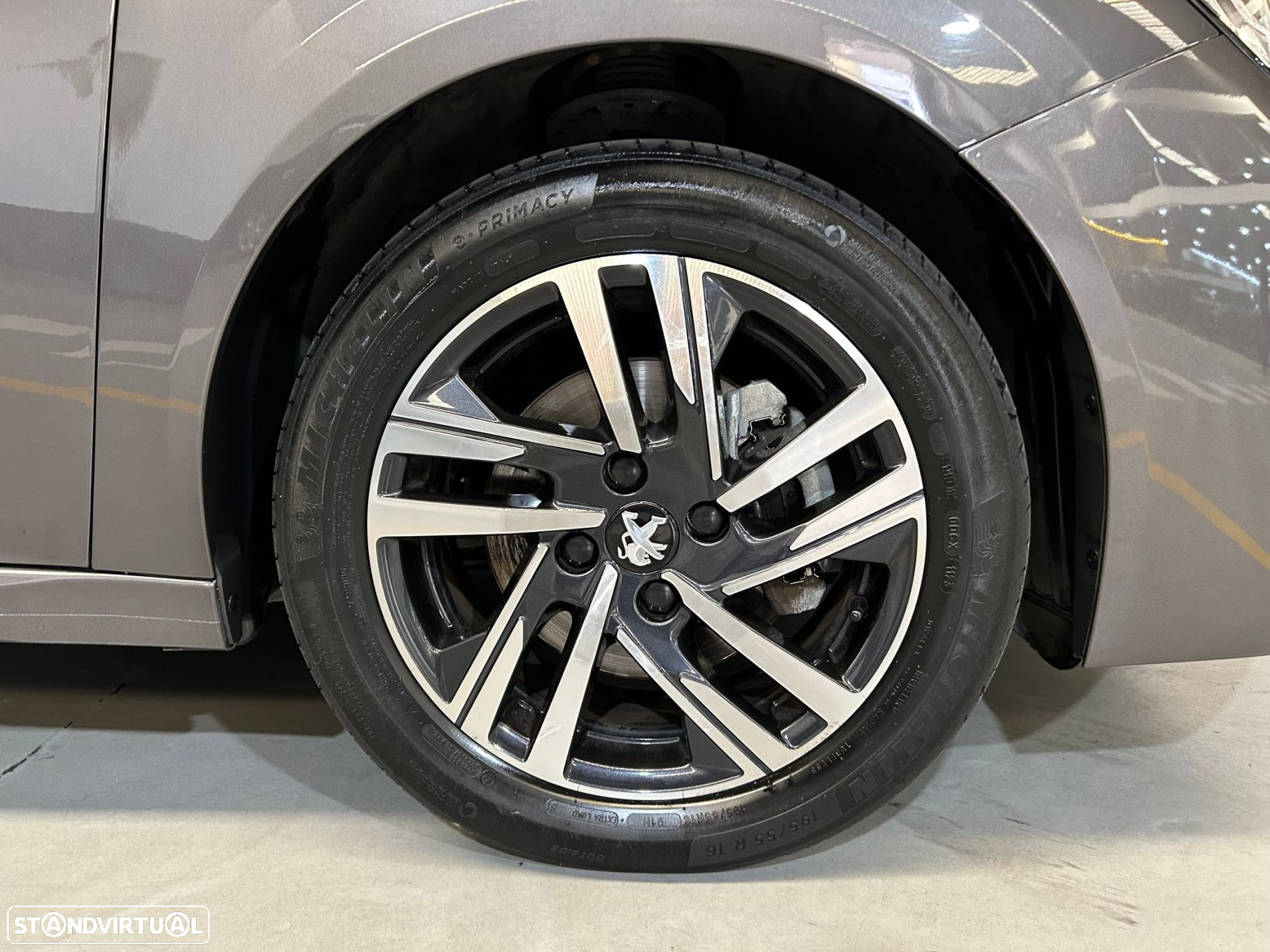 Peugeot 208 1.2 PureTech Active Pack - 10