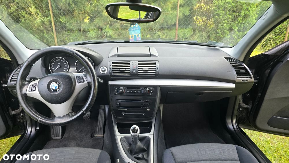 BMW Seria 1 116i - 2