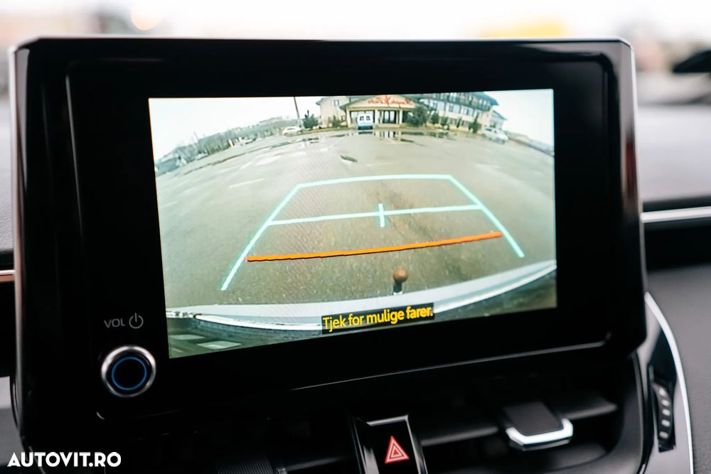 Toyota Corolla 1.8 Hybrid Comfort - 12