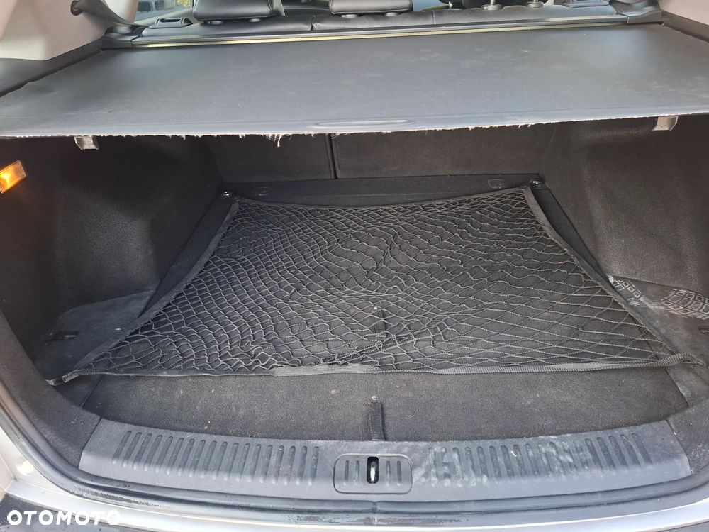 Kia Ceed - 24