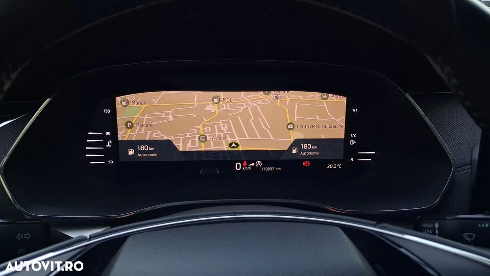 Skoda Octavia 1.5 TSI First Edition - 28