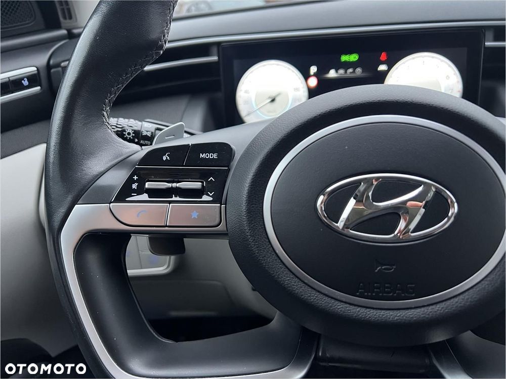 Hyundai Tucson 1.6 T-GDi HEV Platinum 4WD - 17