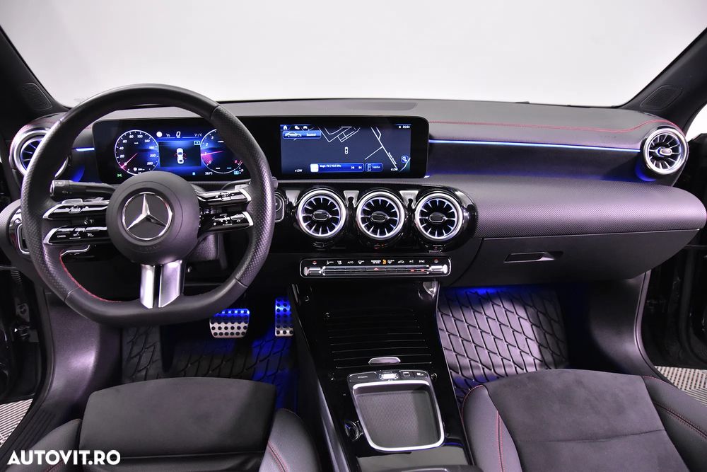 Mercedes-Benz CLA 200 7G-DCT AMG Line - 9
