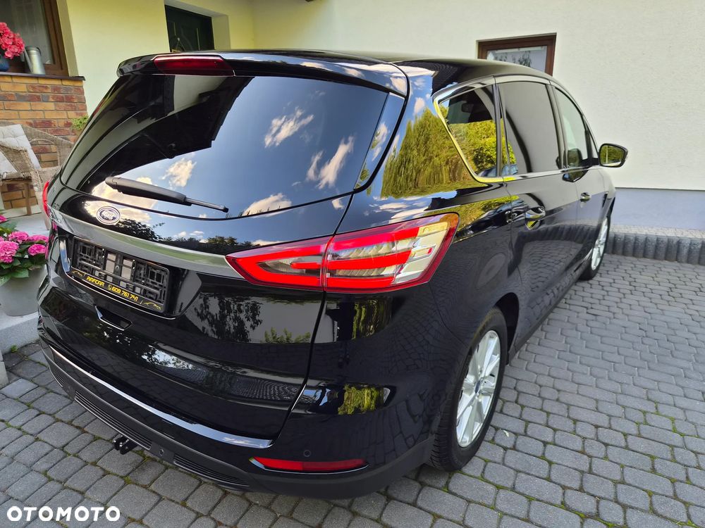 Ford S-Max 2.0 TDCi Titanium PowerShift - 33
