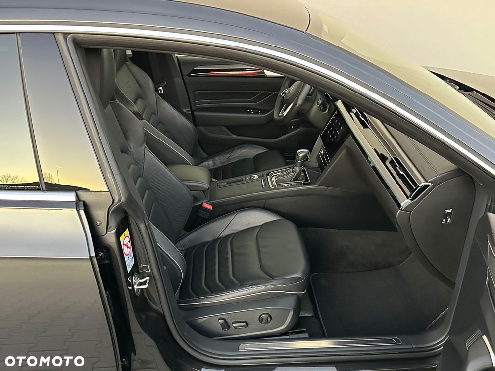Volkswagen Arteon Shooting Brake 2.0 TDI SCR 4Motion DSG R-Line - 24