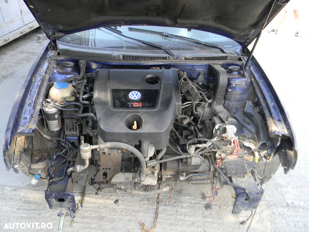 Dezmembrari  VW GOLF 4  1997  > 2006 1.9 TDI Motorina - 9
