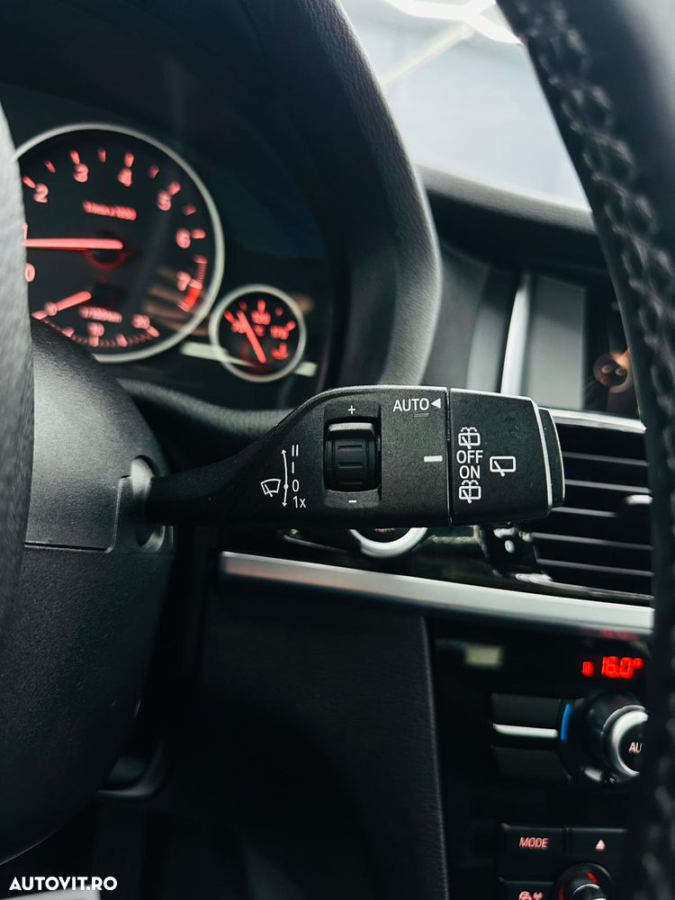 BMW X3 xDrive20i - 29