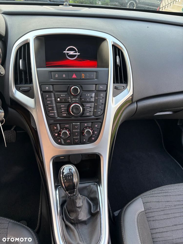 Opel Astra 1.4 T Energy EU6 - 14