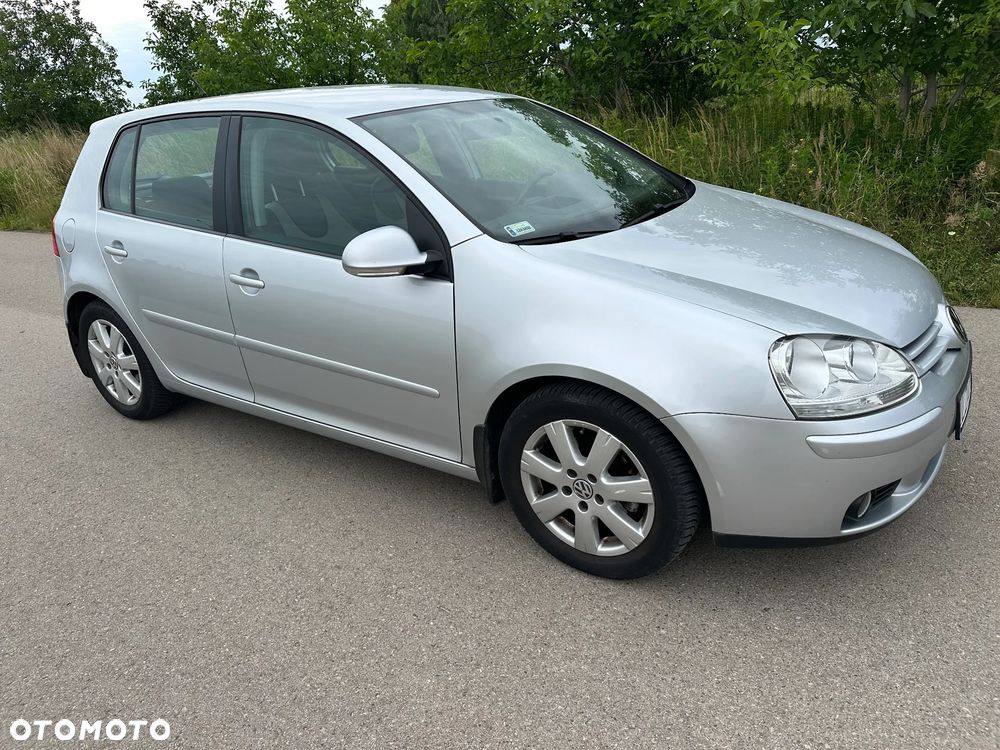 Volkswagen Golf 1.9 TDI Q-Line - 2
