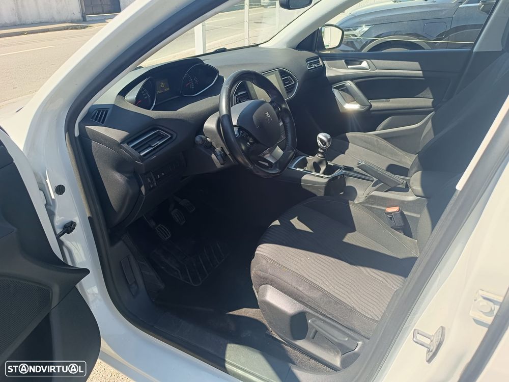 Peugeot 308 SW BlueHDi 120 Stop & Start Allure - 10