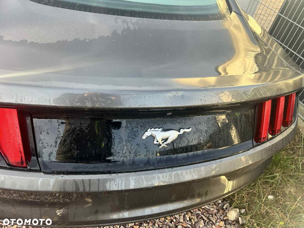 Ford Mustang 2.3 Eco Boost - 21