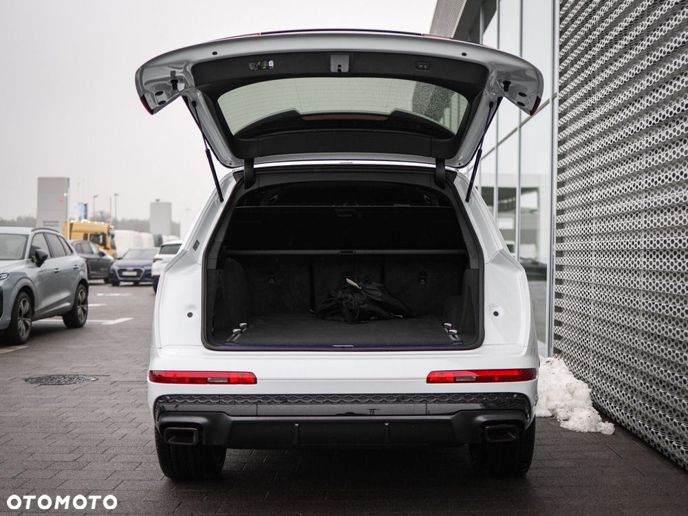 Audi Q7 - 7
