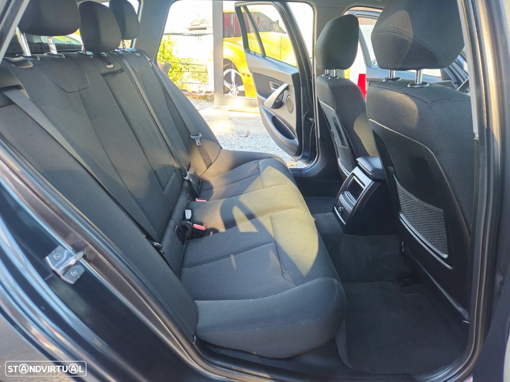 BMW 318 d Advantage Auto - 18