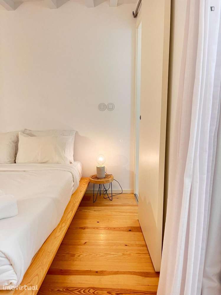 Estúdio - localizado em Alta Universitária Coimbra - Grande imagem: 3/8