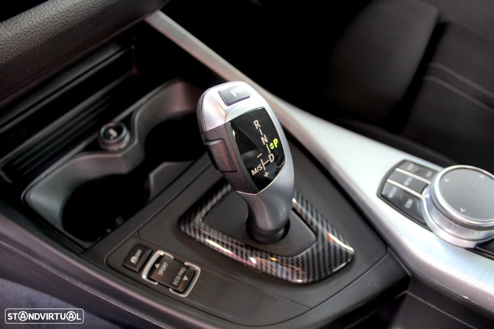BMW 116 d Aut. Sport Line - 17