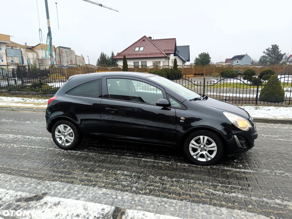 Opel Corsa 1.4 16V Edition 111 Jahre - 10