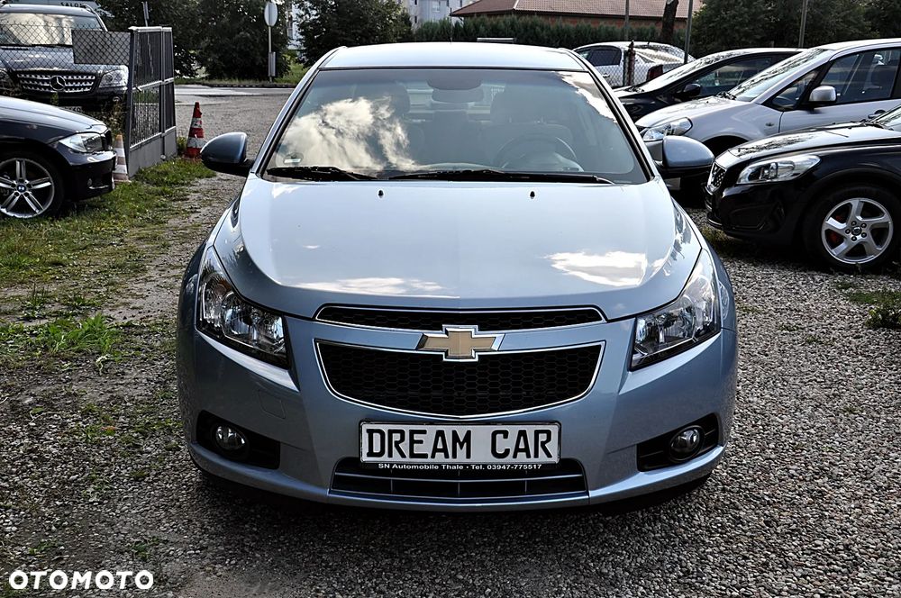 Chevrolet Cruze 1.6 LS+ - 16