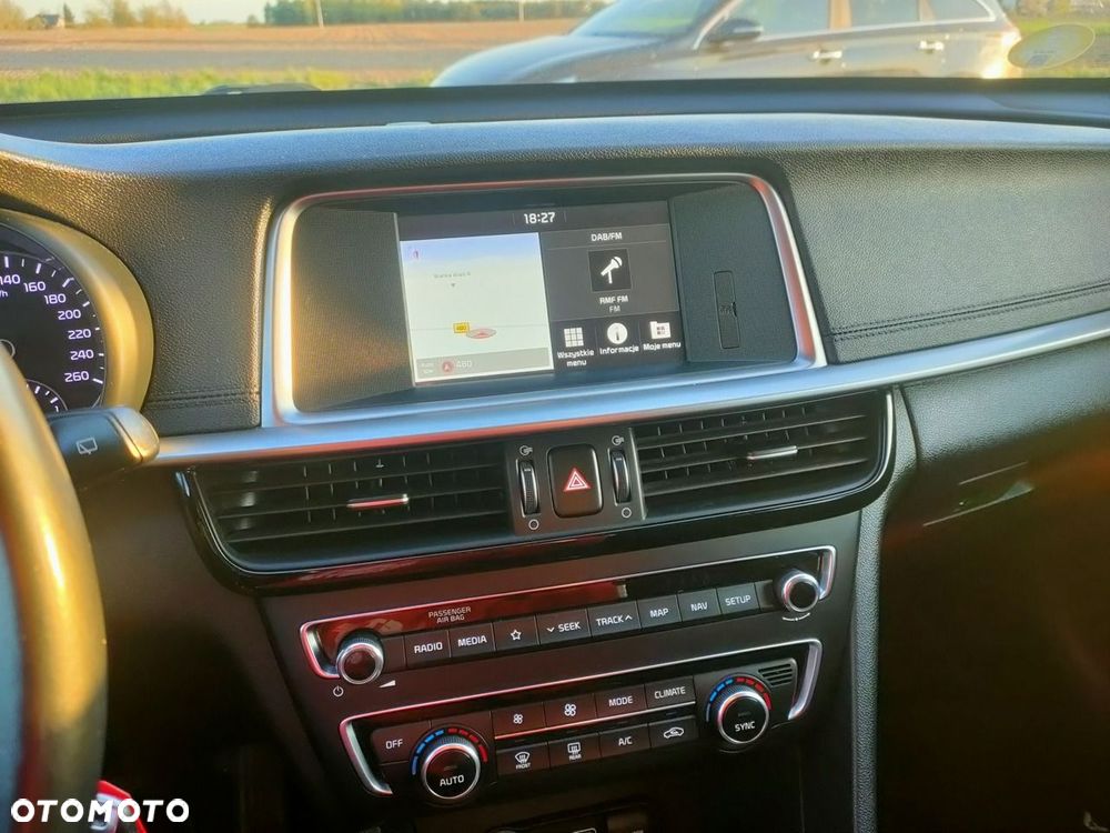 Kia Optima - 23