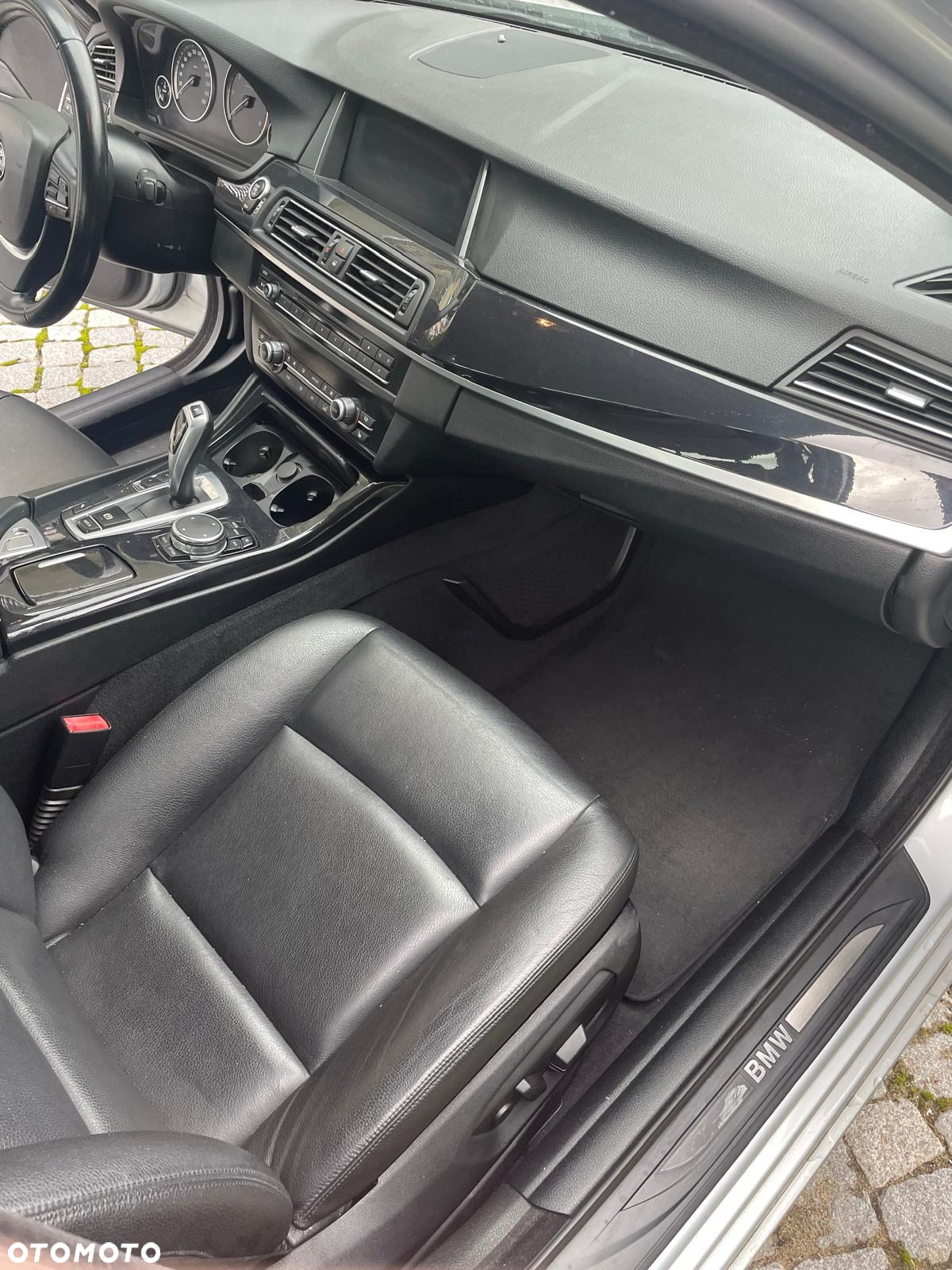 BMW Seria 5 520d - 6