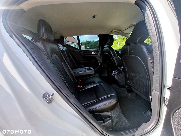 Volvo XC 40 T3 Geartronic Inscription - 17