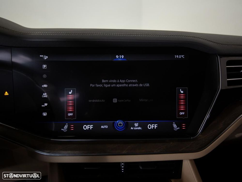 VW Touareg 3.0 TDI V6 Elegance Plus - 36