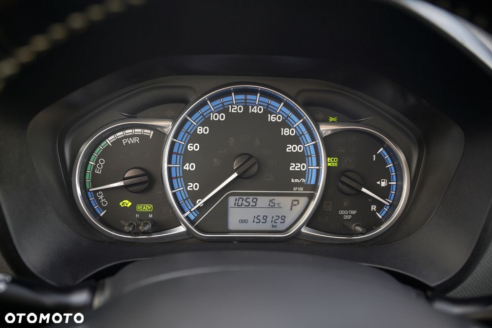 Toyota Yaris 1.5 VVT-i Comfort - 26