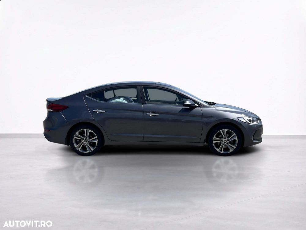 Hyundai Elantra 1.6 CRDI 7DCT Exclusive - 8