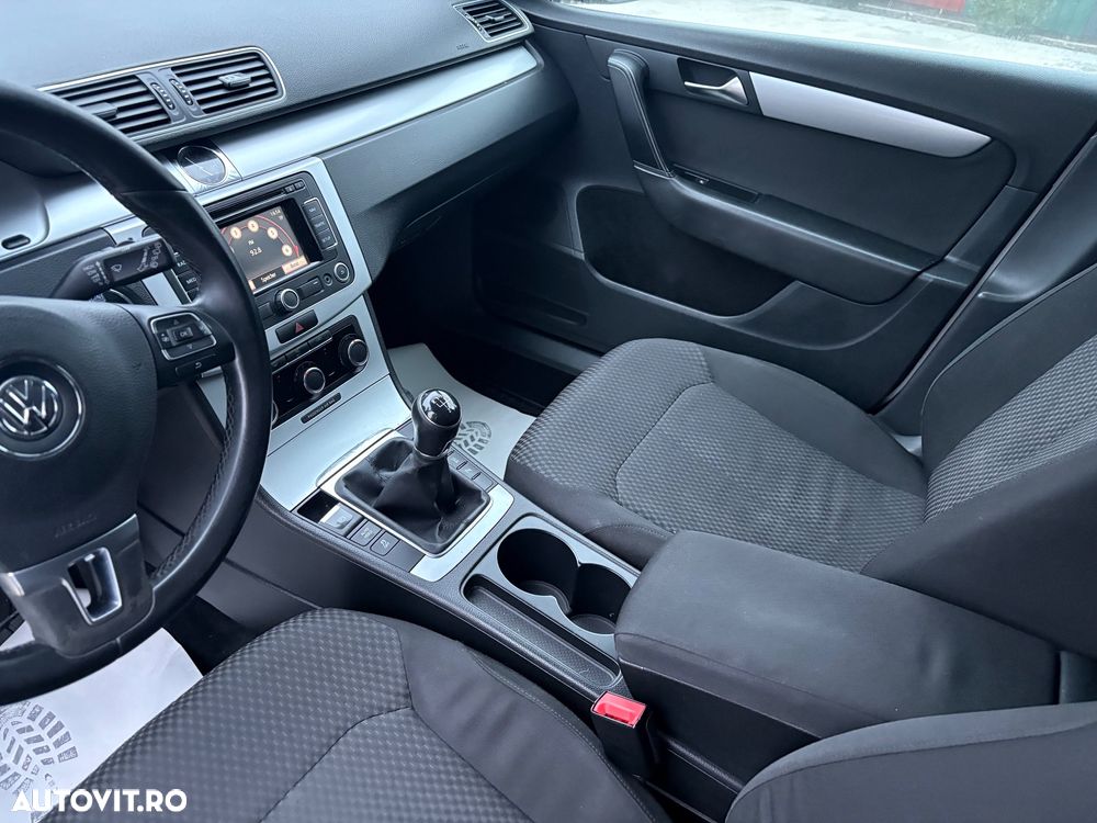 Volkswagen Passat Variant 1.6 TDI BlueMotion Technology Highline - 7