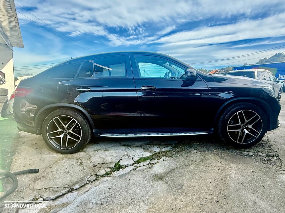 Mercedes-Benz GLE 350 d Coupe 4Matic 9G-TRONIC AMG Line - 48