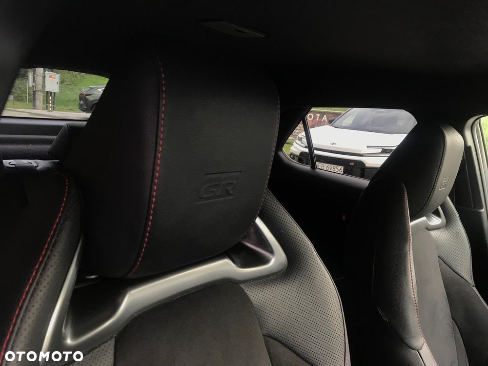 Toyota C-HR 2.0 Hybrid Dynamic Force GR Sport Premiere Edition AWD - 28