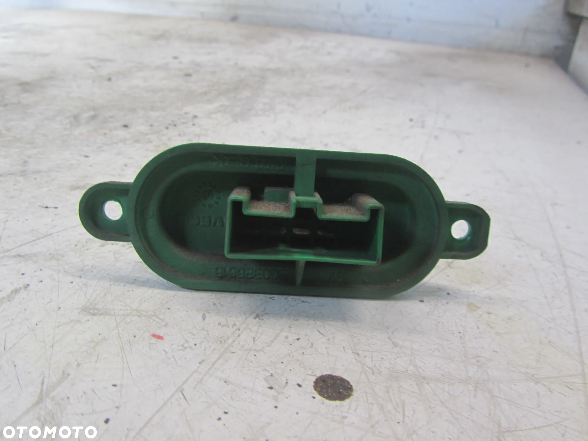 iveco daily 99->2.8 hpi eu rezystor dmuchawy 500326616 (4pin) - 2