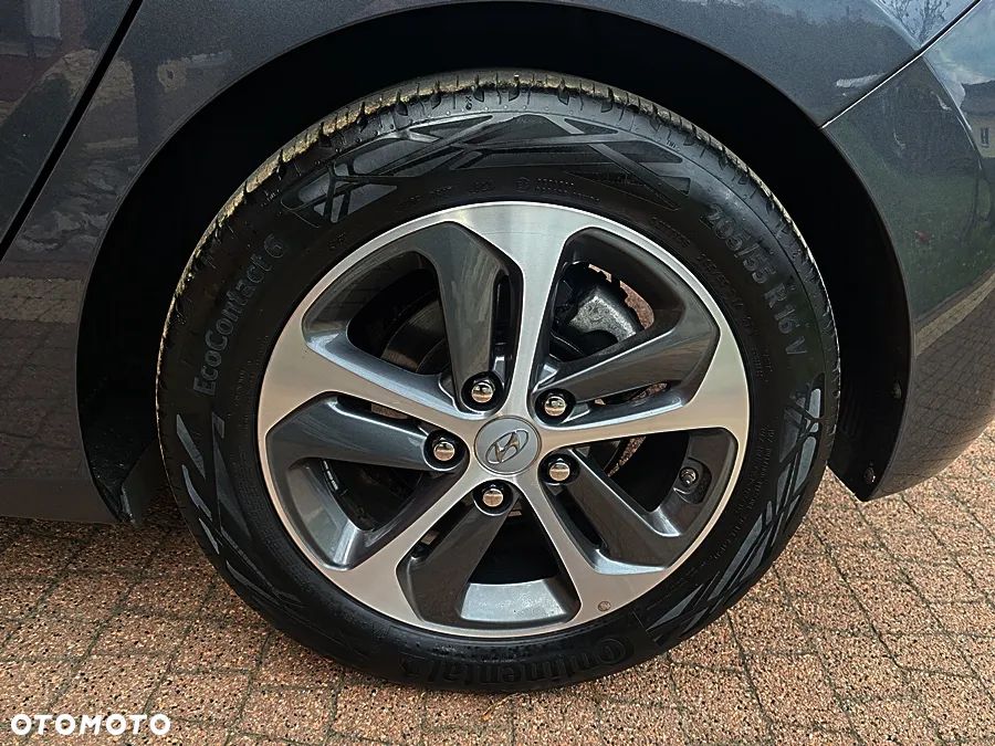 Hyundai i30 blue 1.6 GDI Passion - 36