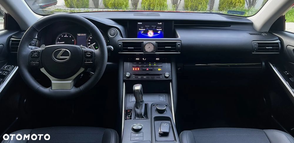 Lexus IS 200t F Sport - 15