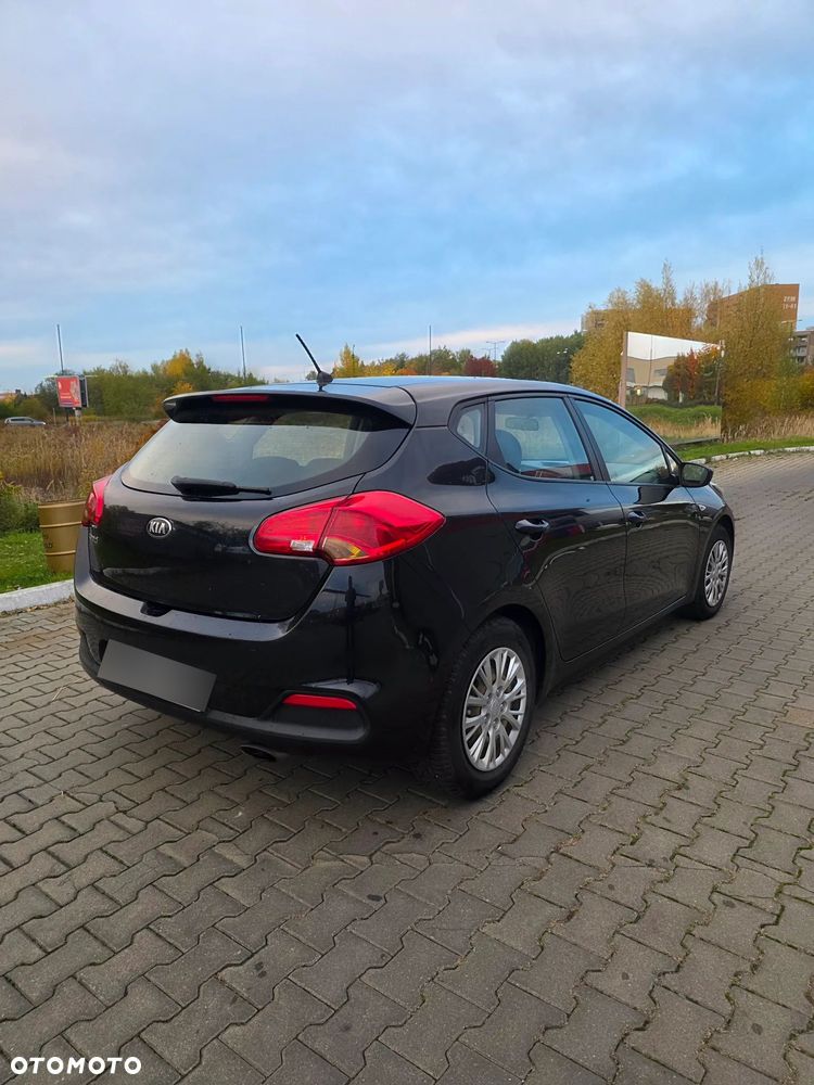 Kia Ceed 2013 photo 5