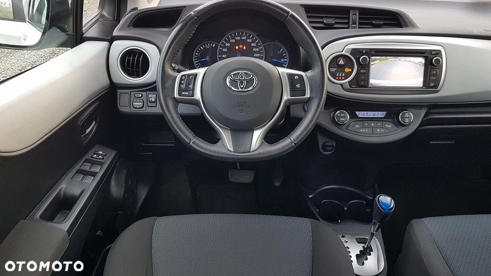 Toyota Yaris 1.5 VVT-i Style Selection - 13