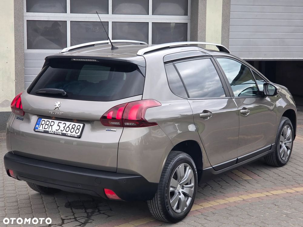 Peugeot 2008 PureTech 82 Style - 18