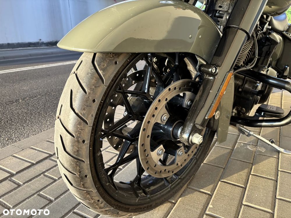 Harley-Davidson Touring Road King - 10