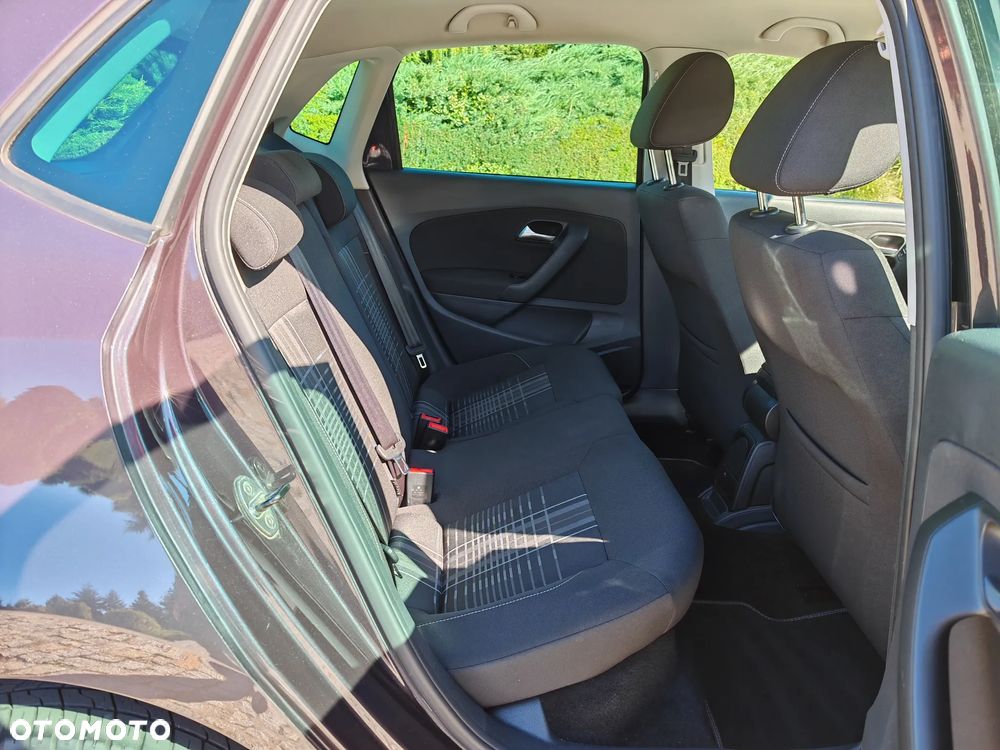 Volkswagen Polo 1.4 TDI Blue Motion Technology Lounge - 18