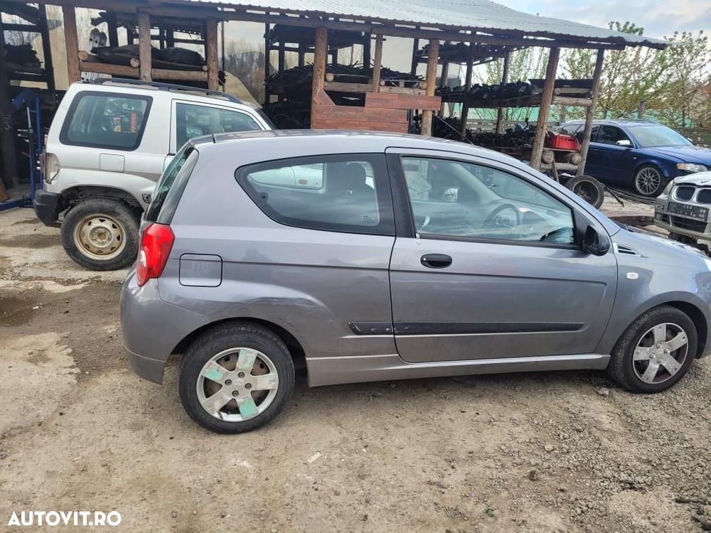 dezmembrez Chevrolet aveo 1206cm,benzina - 2