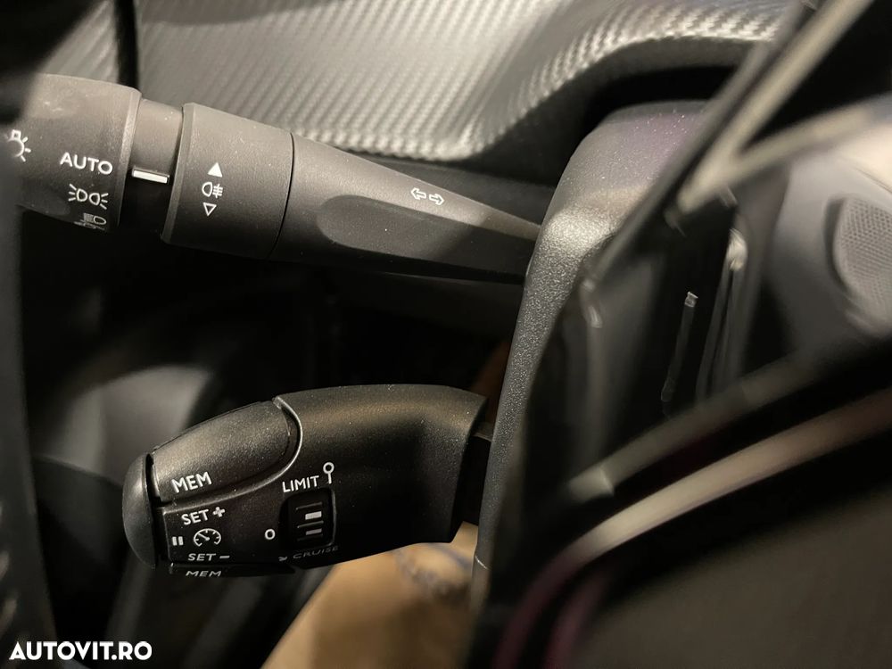 Peugeot 2008 1.5 BlueHDI FAP Active - 20