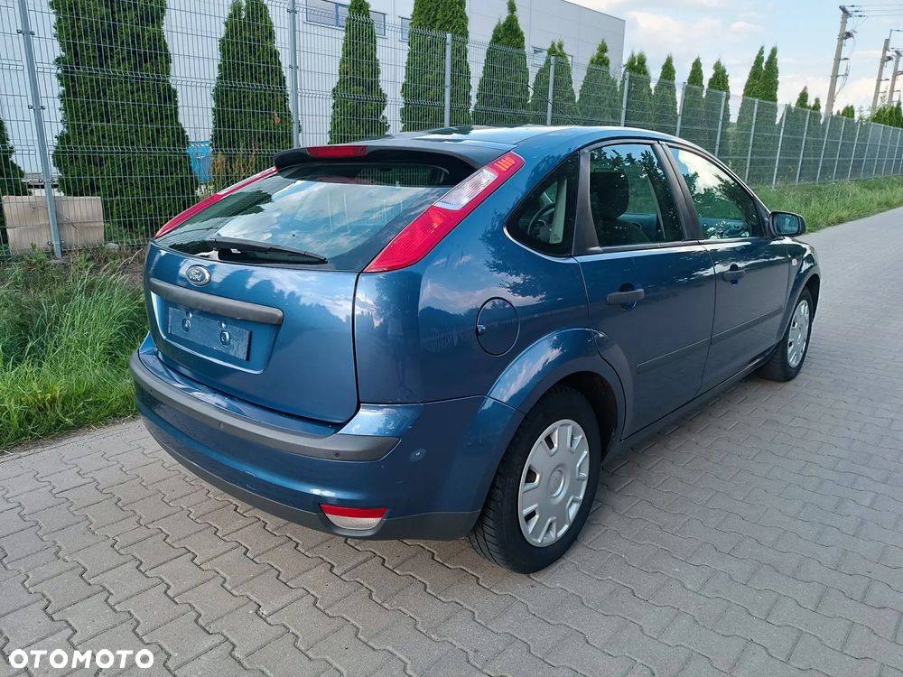 Ford Focus 1.6 Ti-VCT Fun - 2
