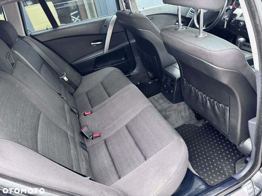 BMW Seria 5 520d - 3