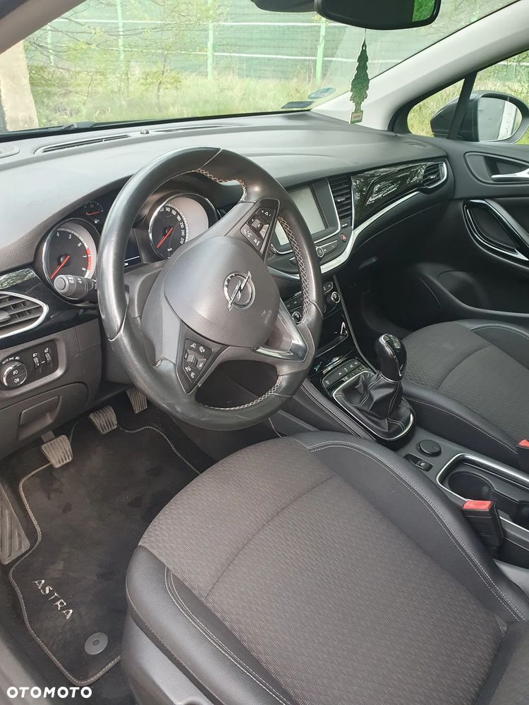 Opel Astra - 14