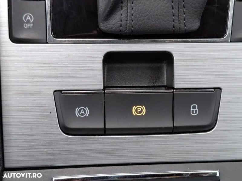 Skoda Superb 2.0 TDI DSG Ambition - 21