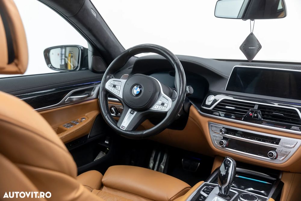 BMW Seria 7 730Ld xDrive - 13