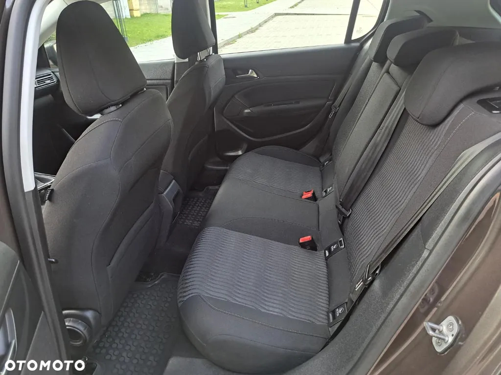 Peugeot 308 1.6 HDi Active - 9